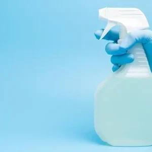 solutions désinfectantes professionnelles mains & surfaces